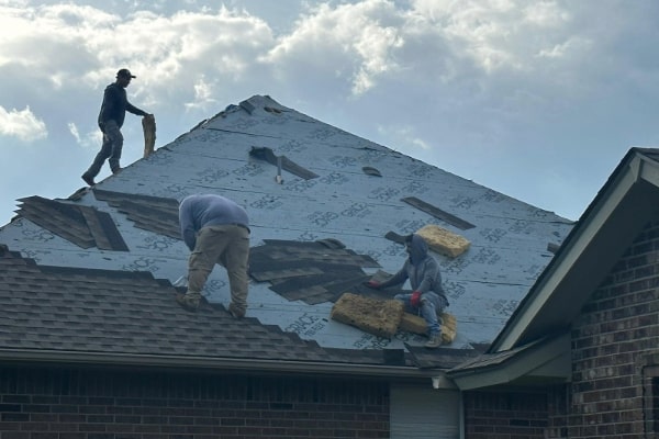 Roof repair and replacement services for Irvine California homes